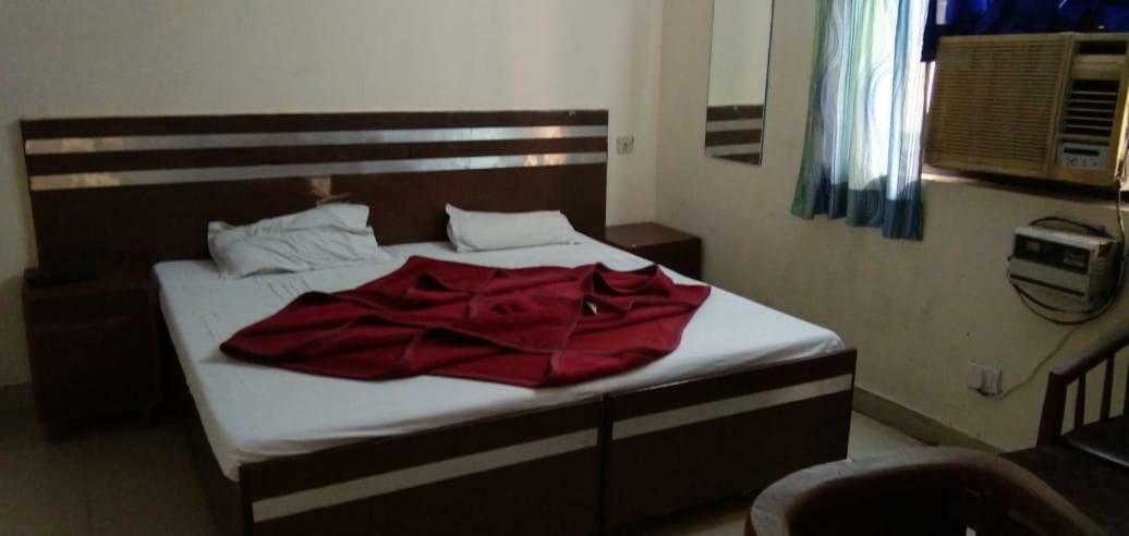 Hotel S P نيودلهي المظهر الخارجي الصورة